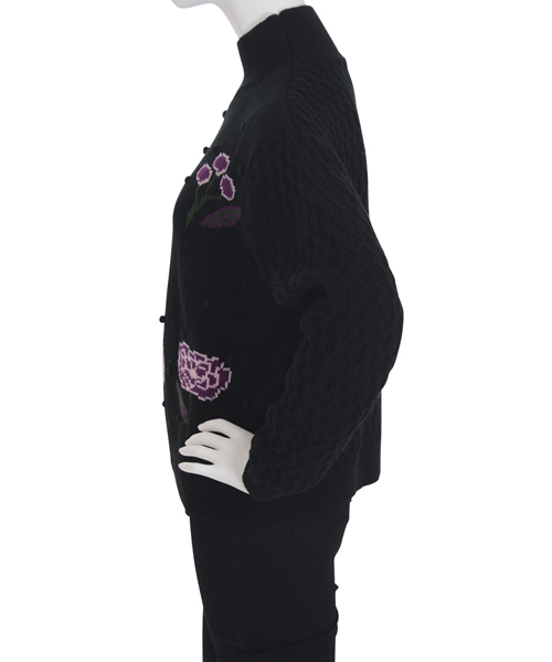 merry jenny（メリージェニー）の「ポンポンフラワーニット（ニット/セーター・レディース・ブラック/パープル・FREE）」の5枚目の写真