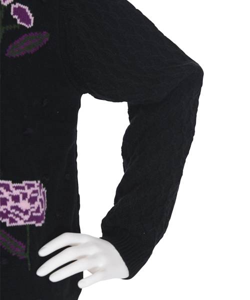 merry jenny（メリージェニー）の「ポンポンフラワーニット（ニット/セーター・レディース・ブラック/パープル・FREE）」の8枚目の写真