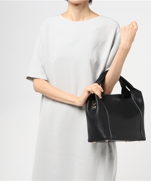 PLAIN CLOTHING（プレーンクロージング）の「サブバッグ付きミドルトートバッグ/ショルダーバッグ【PLAIN CLOTHING】（トートバッグ・レディース・ブラック/ベージュ/ネイビー/グレー・FREE）」の13枚目の写真