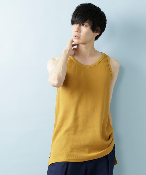 MONO-MART(モノマート)の「ワッフル編みオーバーロングタンクトップ/サイドスリットヘムライン(タンクトップ・メンズ・チャコール/ブラック/アイボリー/カーキ/ネイビー/ヘザーグレー/ベージュ/ブラウン系その他/バーガンディー/ブルーグリーン/キャメル/スモークピンク・L/XL/M)」の10枚目の写真