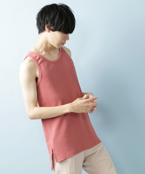 MONO-MART(モノマート)の「ワッフル編みオーバーロングタンクトップ/サイドスリットヘムライン(タンクトップ・メンズ・チャコール/ブラック/アイボリー/カーキ/ネイビー/ヘザーグレー/ベージュ/ブラウン系その他/バーガンディー/ブルーグリーン/キャメル/スモークピンク・L/XL/M)」の11枚目の写真