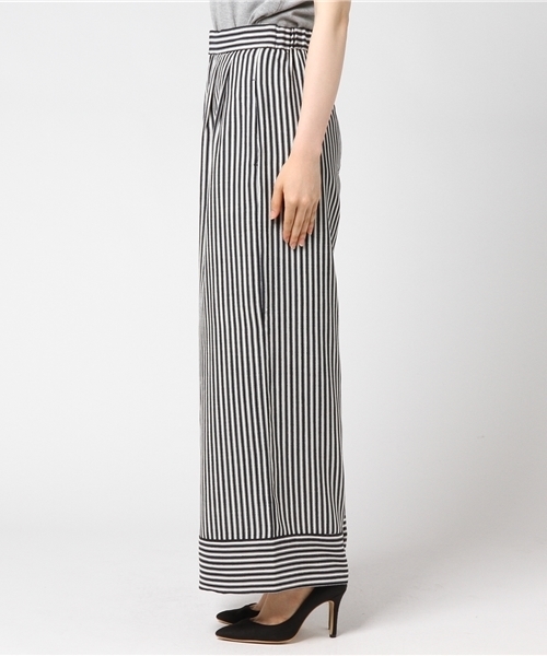 MOUSSY（マウジー）の「STRIPE PANTS（その他パンツ・レディース・ベージュ系その他/ダークネイビー・1/2）」の4枚目の写真