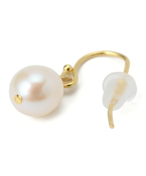 BEAMS BOY(ビームスボーイ)の「BEAMS BOY / 淡水パール ピアス(ピアス(両耳用)・レディース・ホワイト・ONE SIZE)」の6枚目の写真