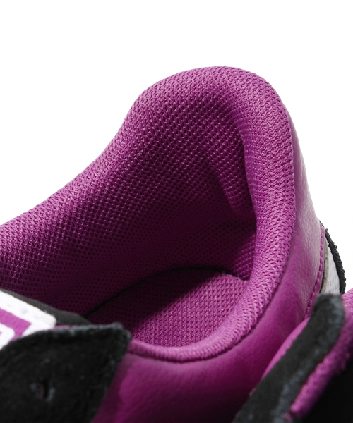 PUMA（プーマ）の「プーマアレイ (WOMEN)（スニーカー・レディース・ブラック/グレー・22.5cm/23cm/23.5cm/24cm/24.5cm/25cm/25.5cm）」の9枚目の写真