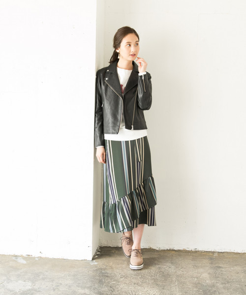 GLOBAL WORK(グローバルワーク)の「フェイクレザーライダース/795392(ライダースジャケット・レディース・ブラック・LARGE/MEDIUM)」の2枚目の写真