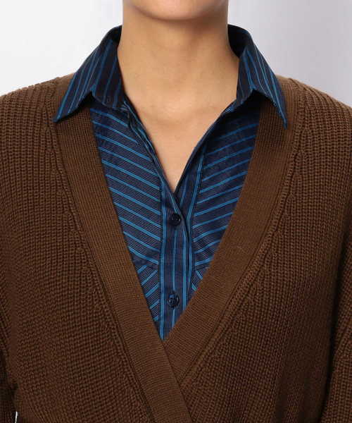 NARACAMICIE（ナラカミーチェ）の「フレアーヘムビックシルエットVカーディガン（カーディガン/ボレロ・レディース・ブラック/ブラウン・MEDIUM/X-LARGE）」の7枚目の写真