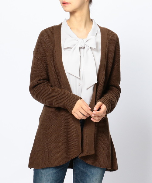 NARACAMICIE（ナラカミーチェ）の「フレアーヘムビックシルエットVカーディガン（カーディガン/ボレロ・レディース・ブラック/ブラウン・MEDIUM/X-LARGE）」の17枚目の写真