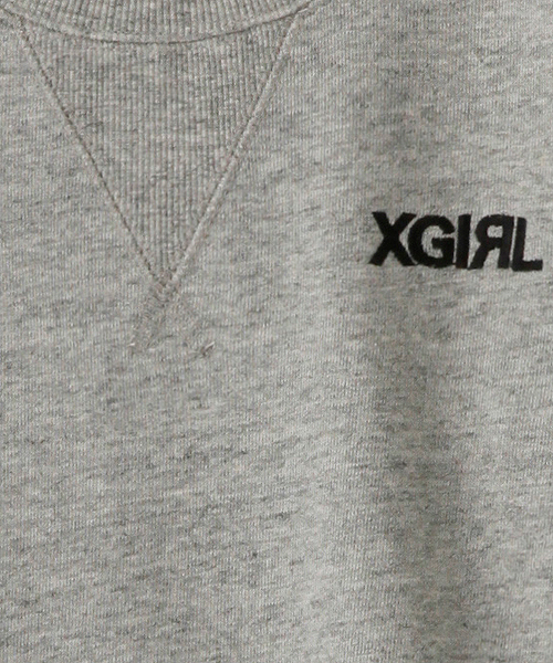 X-girl(エックスガール)の「BASIC SWEAT TOP(スウェット・レディース・ブラック/アッシュグレー/ピンク/イエロー/ネイビー・1/2)」の9枚目の写真