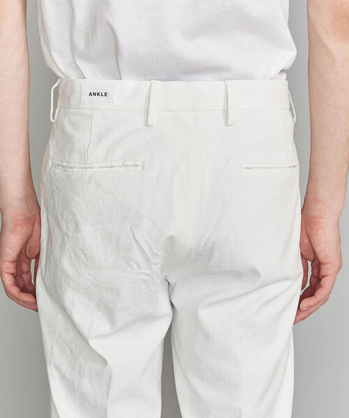 BEAUTY&YOUTH UNITED ARROWS（ビューティーアンドユースユナイテッドアローズ）の「BY ホワイト ノープリーツ スリム アンクルパンツ（チノパンツ・メンズ・ホワイト・MEDIUM/SMALL/LARGE/X-LARGE）」の7枚目の写真