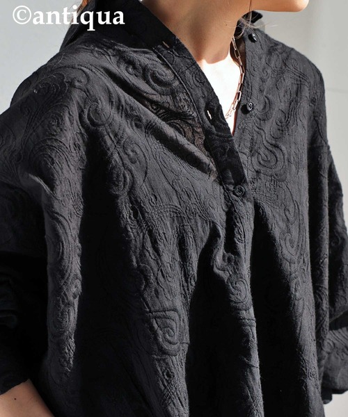 antiqua(アンティカ)の「ペイズリー柄刺繍シャツ(シャツ/ブラウス・レディース・オフホワイト/ブラック・FREE)」の4枚目の写真