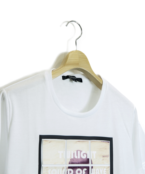 JACKROSE(ジャックローズ)の「エンボスガールTシャツ(Tシャツ/カットソー・メンズ・ホワイト/ブラック・M/L)」の7枚目の写真