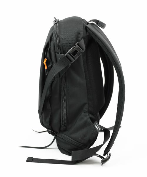 wdl.（ワームデザインラボ）の「【wdl.】DELTA / LIGHT PACK（バックパック/リュック・レディース・ブラック/ネイビー・FREE）」の3枚目の写真