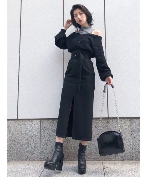 MURUA(ムルーア)の「ベルテッドペンシルスカート(スカート・レディース・キャメル/ブラック・1/2)」の7枚目の写真