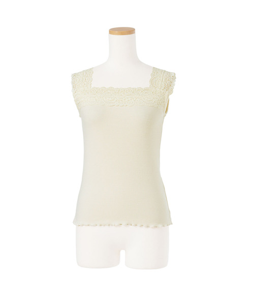 Newlyme(ニューリーミー)の「ショルダーレース裾フリルリブキャミソール(キャミソール・レディース・ホワイト/ブラック/ピンク/モカ/ラベンダー/ベージュ/ブルー/サンドベージュ/ブラウン/ピンクベージュ・MEDIUM/LARGE/X-LARGE/SMALL/XX-LARGE)」の11枚目の写真