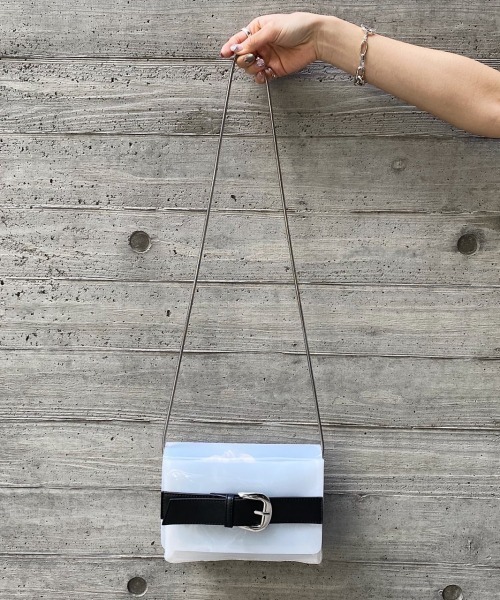 PAGEBOY（ページボーイ）の「PVCコンビショルダーBAG（ショルダーバッグ・レディース・ブラック/オフホワイト・FREE）」の9枚目の写真