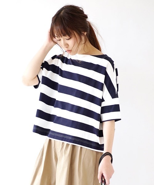 apartment department(アパートメントデパートメント)の「ワイドボーダー ボートネックTシャツ(Tシャツ/カットソー・レディース・ホワイト×イエロー/ブラウン系その他/ネイビー/ブラウン/ライトブルー/杢グレー/ブラック/イエロー×グレー/ネイビー系/ホワイト×ブラック/ホワイト×グレー/ホワイト×グリーン・フリー/S/M)」の10枚目の写真