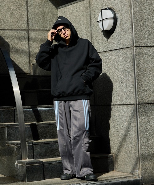 ESSENTIALS ブラック パーカー パンツ 2点セット ESSENTIALS ブラック パーカー パンツ 2点セット ESSENTIALS ブラック