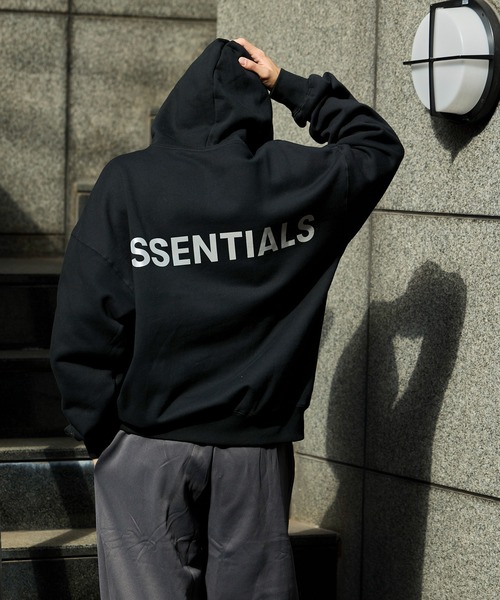 FOG ESSENTIALS｜エフオージーエッセンシャルズのパーカー（ブラック