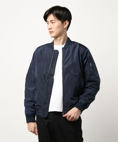 Blue Standard (ブルースタンダード)の「【BLUE STANDARD】中綿MA-1 中綿入り(MA-1・メンズ・チャコールグレー/ブラック/ネイビー/カーキ・MEDIUM/LARGE/X-LARGE/XX-LARGE)」の4枚目の写真