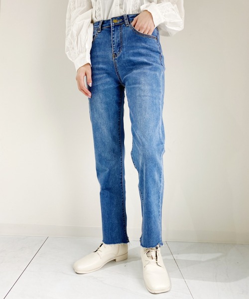 CLEA(クレア)の「カットオフデニム(デニムパンツ・レディース・ブルー・M)」の1枚目の写真