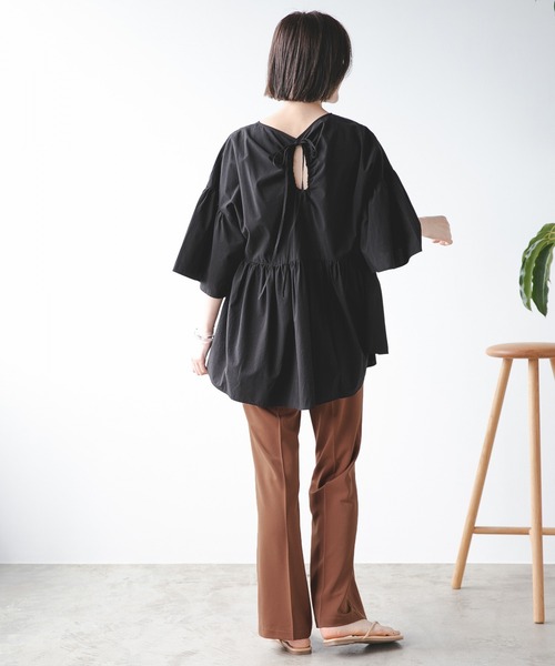 A part by（アパートバイ）の「Coペプラムリボン半袖ブラウス 947034（シャツ/ブラウス・レディース・ライトブルー/ブラック/オフホワイト/オレンジ系その他5・FREE）」の22枚目の写真