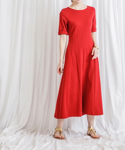 Emma Taylor(エマテイラー)の「美シルエットワッフルマーメイドフレアワンピース(ワンピース・レディース・ブラック/アイボリー/ブルー/レッド/カーキ・36/38)」の13枚目の写真