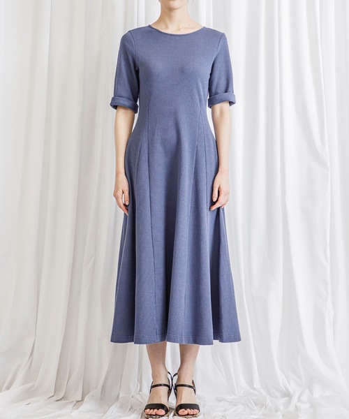 Emma Taylor(エマテイラー)の「美シルエットワッフルマーメイドフレアワンピース(ワンピース・レディース・ブラック/アイボリー/ブルー/レッド/カーキ・36/38)」の18枚目の写真