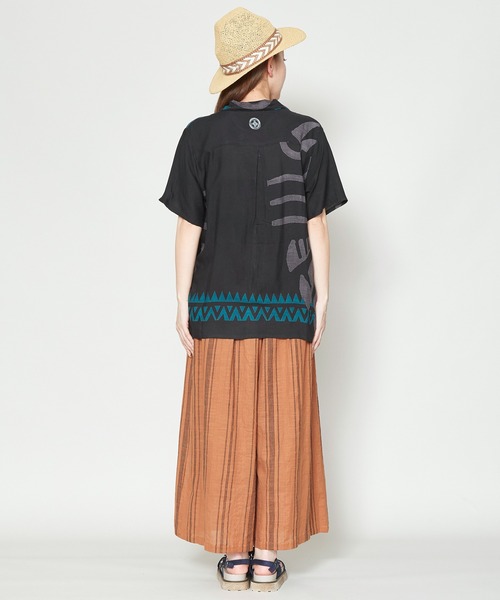 チャイハネ(チャイハネ)の「【チャイハネ】プエブロシャツ(シャツ/ブラウス・レディース・ホワイト/ブラック/ブラウン/イエロー/ブルー・FREE)」の20枚目の写真