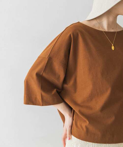 URBAN RESEARCH（アーバンリサーチ）の「UR TECH(UVカット)+抗菌 機能付 ショート丈オーバーTシャツ（Tシャツ/カットソー・レディース・カーキ/ブラウン系その他/オフホワイト・FREE）」の18枚目の写真