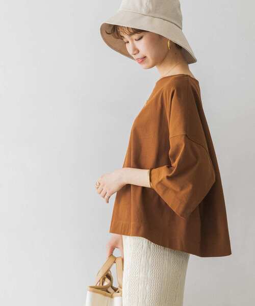 URBAN RESEARCH（アーバンリサーチ）の「UR TECH(UVカット)+抗菌 機能付 ショート丈オーバーTシャツ（Tシャツ/カットソー・レディース・カーキ/ブラウン系その他/オフホワイト・FREE）」の4枚目の写真