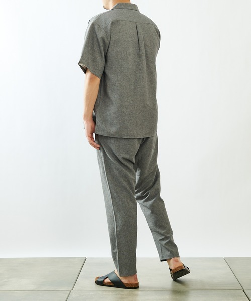 COLONY 2139(コロニートゥーワンスリーナイン)の「ポリトロ両胸ポケットオープンカラー半袖シャツ/オーバーサイズ半袖シャツ(セットアップ可)(シャツ/ブラウス・メンズ・ブラック/グレー/カーキ/ブルー/モカ・MEDIUM/LARGE/X-LARGE)」の8枚目の写真