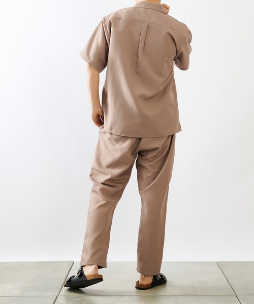 COLONY 2139(コロニートゥーワンスリーナイン)の「ポリトロ両胸ポケットオープンカラー半袖シャツ/オーバーサイズ半袖シャツ(セットアップ可)(シャツ/ブラウス・メンズ・ブラック/グレー/カーキ/ブルー/モカ・MEDIUM/LARGE/X-LARGE)」の9枚目の写真