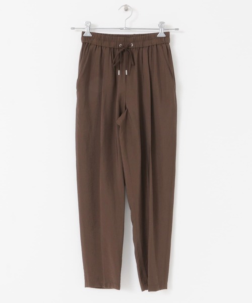 URBAN RESEARCH(アーバンリサーチ)の「RyNyポプリンドロストテーパードパンツ(その他パンツ・レディース・ブラウン/ベージュ/ブルー・38/34/36)」の9枚目の写真