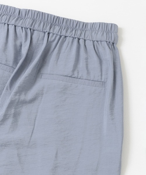 URBAN RESEARCH(アーバンリサーチ)の「RyNyポプリンドロストテーパードパンツ(その他パンツ・レディース・ブラウン/ベージュ/ブルー・38/34/36)」の6枚目の写真