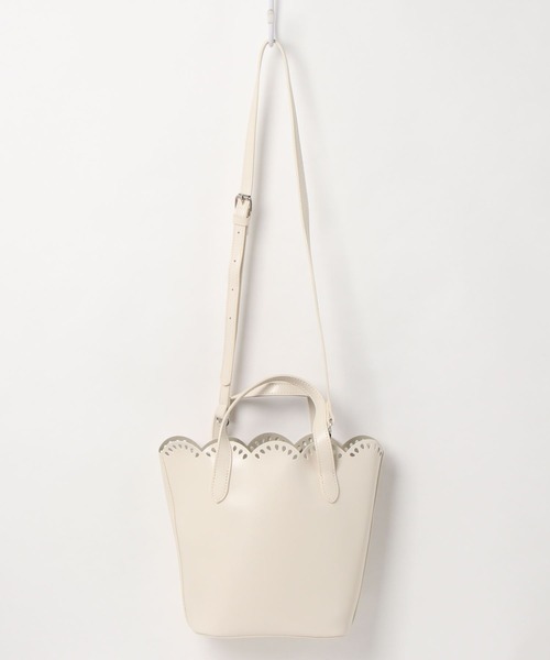 Ambre Neige(アンブルネージュ)の「スカラップバケットバック/【WEB/EC限定商品】(ハンドバッグ・レディース・ダークブラウン/ベージュ/アイボリー・FREE)」の22枚目の写真