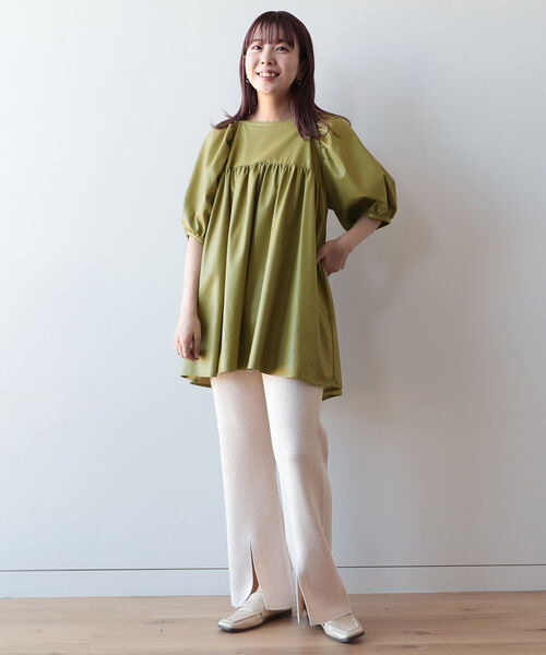 BeAMS DOT（ビームスドット）の「【WEB限定】BeAMS DOT / ボリューム フェイクレザーブラウス（シャツ/ブラウス・レディース・ブラック/グリーン系その他・FREE）」の10枚目の写真