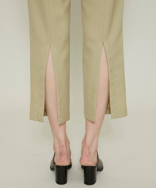 ELIN（エリン）の「【ELIN(エリン)】バックスリットパンツ 12101-21-1503（その他パンツ・レディース・ベージュ/ダークブラウン・36/38）」の12枚目の写真