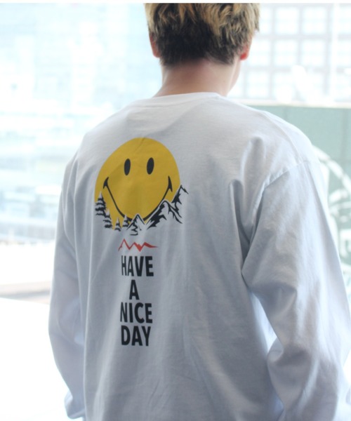 MANASTASH（マナスタッシュ）の「MANASTASH/マナスタッシュ　SMILE MOON LS TEE スマイルムーンロングスリーブティー 7113110（Tシャツ/カットソー・メンズ・ブラック/ダークブラウン/ブラック系その他・MEDIUM/LARGE/X-LARGE）」の2枚目の写真