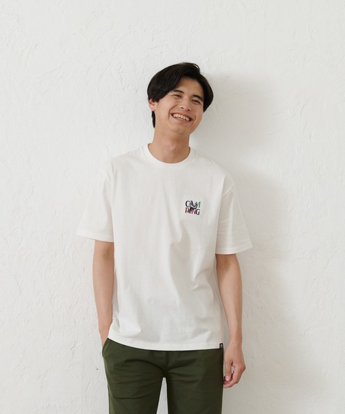 OUTDOOR PRODUCTS APPAREL(アウトドアプロダクツアパレル)の「USAコットン ヘビーウェイトワンポイントCAMPモチーフ刺繍Tシャツ(Tシャツ/カットソー・メンズ・ホワイト/ブラック/ベージュ/ネイビー/カーキ/ホワイト系その他・MEDIUM/LARGE/X-LARGE)」の17枚目の写真