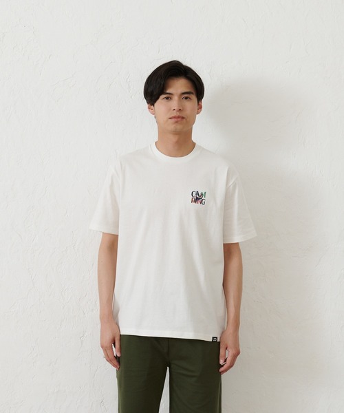 OUTDOOR PRODUCTS APPAREL(アウトドアプロダクツアパレル)の「USAコットン ヘビーウェイトワンポイントCAMPモチーフ刺繍Tシャツ(Tシャツ/カットソー・メンズ・ホワイト/ブラック/ベージュ/ネイビー/カーキ/ホワイト系その他・MEDIUM/LARGE/X-LARGE)」の20枚目の写真