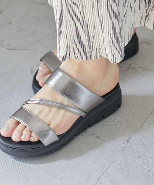 Fashion Letter(ファッションレター)の「ストラップデザインサンダル 痛くないサンダル(サンダル・レディース・ブラック/シルバー・LL/M/L/S)」の16枚目の写真