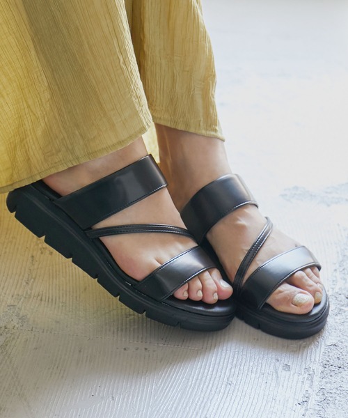 Fashion Letter(ファッションレター)の「ストラップデザインサンダル 痛くないサンダル(サンダル・レディース・ブラック/シルバー・LL/M/L/S)」の4枚目の写真