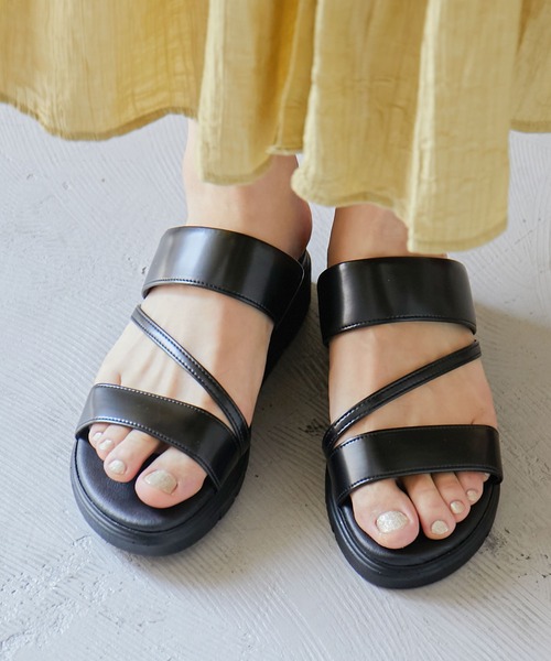 Fashion Letter(ファッションレター)の「ストラップデザインサンダル 痛くないサンダル(サンダル・レディース・ブラック/シルバー・LL/M/L/S)」の5枚目の写真