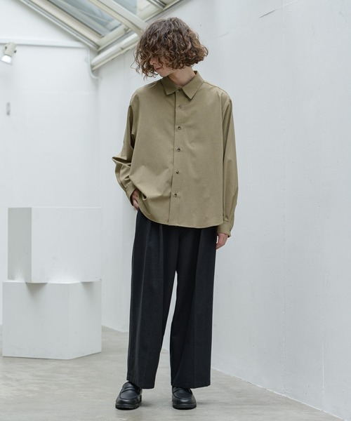 Alcindor Materials（アルシンダーマテリアルズ）の「imitation relax shirts-wool-/イミテーションリラックスシャツ-ウール-（シャツ/ブラウス・メンズ・ブラック/カーキ/アイボリー・MEDIUM/LARGE）」の9枚目の写真