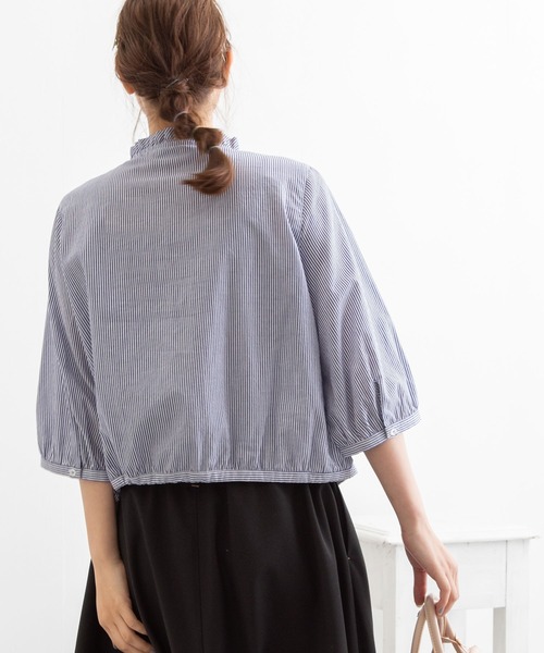 POU DOU DOU（プードゥドゥ）の「フリル襟ショートブラウス（シャツ/ブラウス・レディース・ブラック/ブルー/キナリ・3）」の6枚目の写真