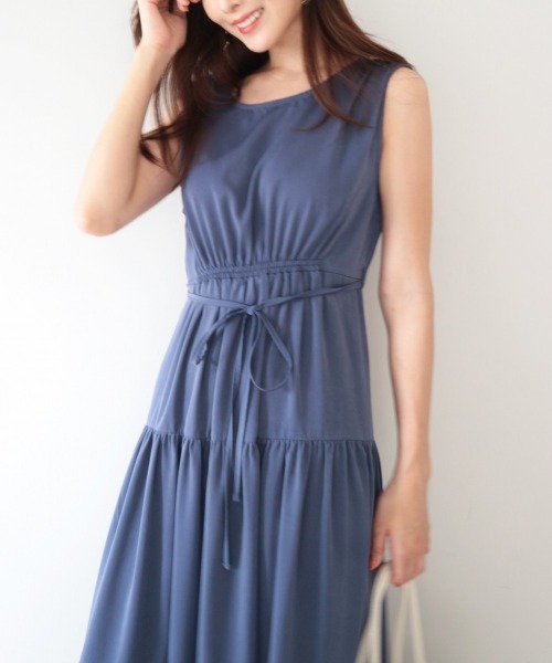 AMBIENT(アンビエント)の「ヴィンテージサテンロングワンピース(ワンピース・レディース・ブルー/オフホワイト/ベージュ/ライム・FREE)」の4枚目の写真