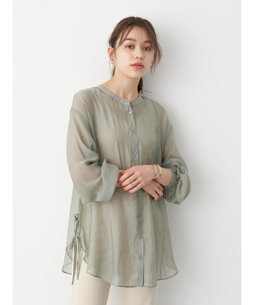 earth music&ecology（アースミュージックアンドエコロジー）の「前後2WAYサイドスリットシアーシャツ ＊（シャツ/ブラウス・レディース・ダークベージュ/ミント/オフホワイト・FREE）」の5枚目の写真