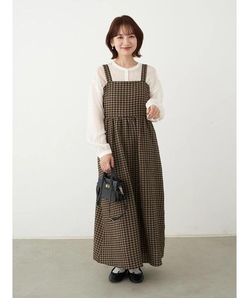 earth music&ecology（アースミュージックアンドエコロジー）の「前後2WAYサイドスリットシアーシャツ ＊（シャツ/ブラウス・レディース・ダークベージュ/ミント/オフホワイト・FREE）」の22枚目の写真