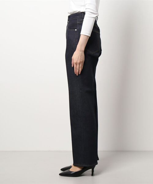 N.O.R.C by the line（ノークバイザライン）の「リジットハイライズストレートデニム（デニムパンツ・レディース・ノンウォッシュ・24/30/32/26/28）」の11枚目の写真