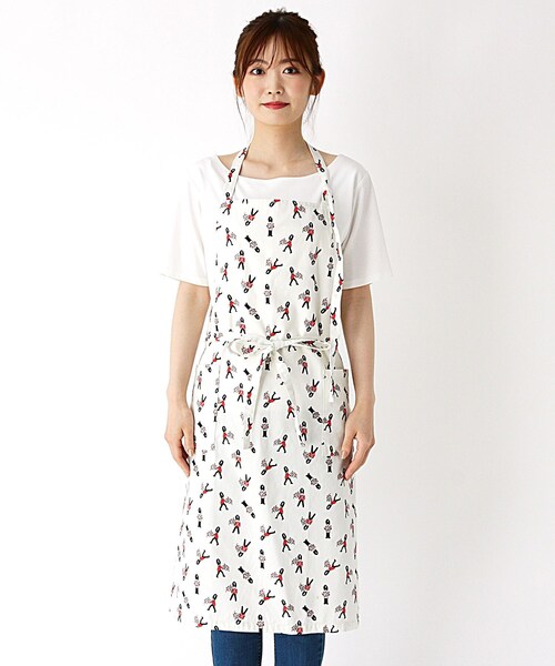 LAURA ASHLEY（ローラアシュレイ）の「ヴィンテージソルジャー柄　エプロン（エプロン・レディース・ホワイト系1・00）」の2枚目の写真